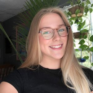 Meet your Posher, Lexi